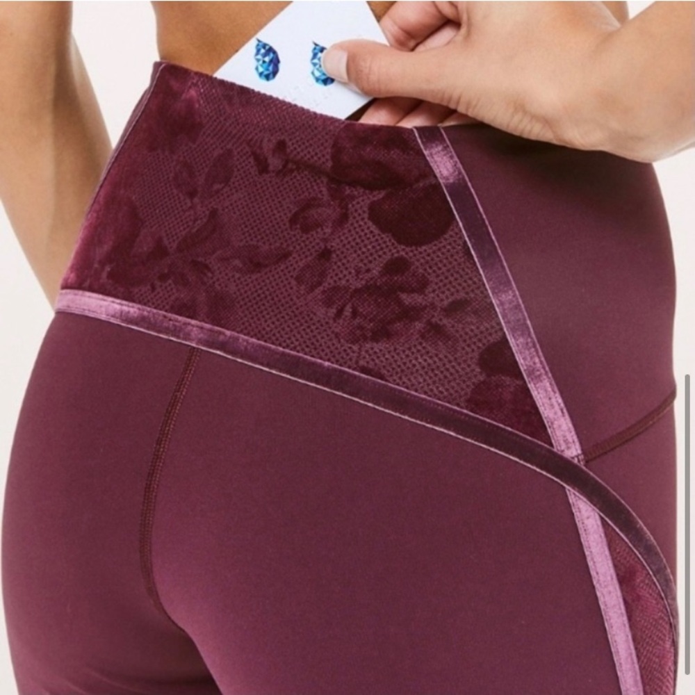 Lululemon Wunder Under High-Rise Tight Flocked Scatter Floral Dark Adobe - Picture 4 of 8